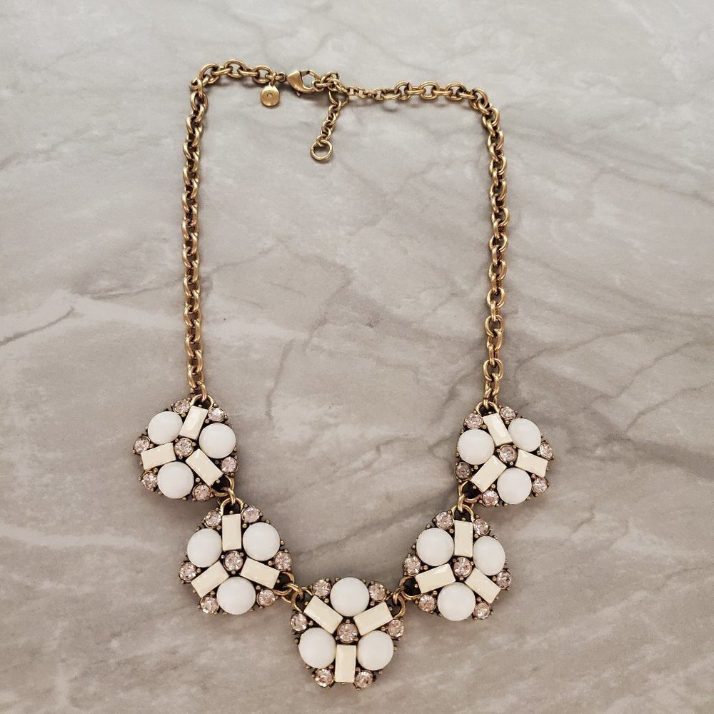 💖 J.Crew White Rhinestones Crystals Cluster Statement Necklace 💖